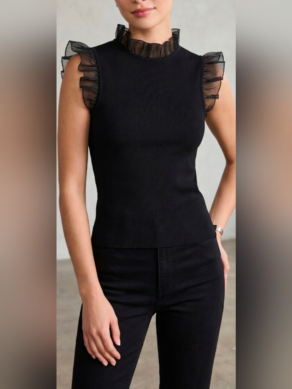 NWT Alice + Olivia Women Top Size Small  Ruffle-Trim Keyhole Knit Top Open Beck